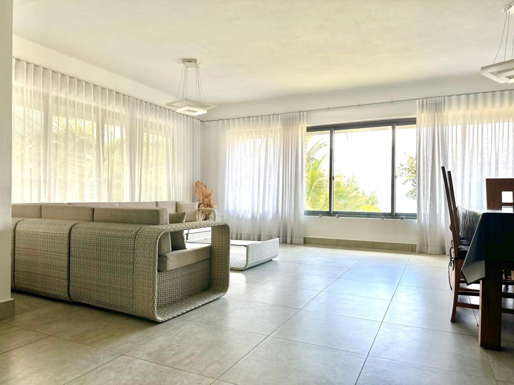 Appartement De Luxe Sur La Plage Riambel Εξωτερικό φωτογραφία